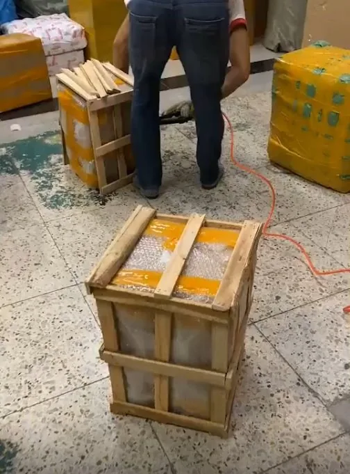 Авто доставка ежедневников из Китая в Хабаровск